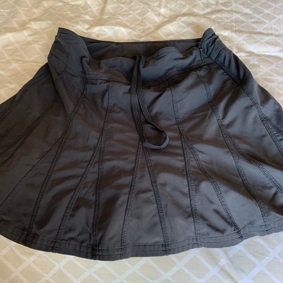 Athleta Skort - Picture 3 of 4